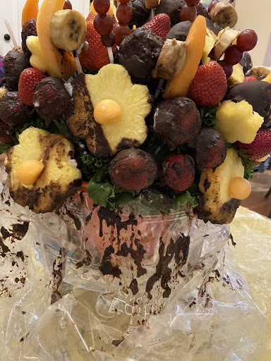 Gift Shop «Edible Arrangements», reviews and photos, 2585 South Rd, Poughkeepsie, NY 12601, USA