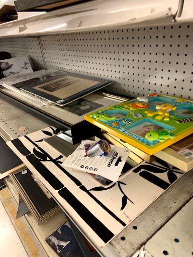 Thrift Store «72nd Street Goodwill», reviews and photos, 1415 E 72nd St, Tacoma, WA 98404, USA