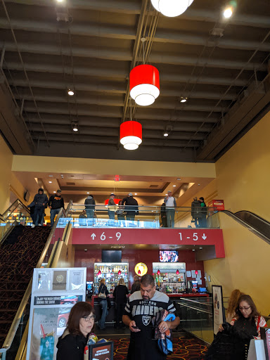 Movie Theater «AMC Palace 9», reviews and photos, 220 E 3rd St, Fort Worth, TX 76102, USA