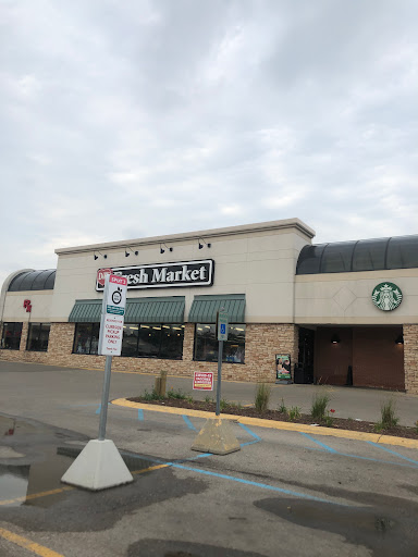 Grocery Store «D & W Fresh Market», reviews and photos, 2181 Wealthy St SE, East Grand Rapids, MI 49506, USA