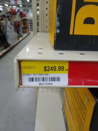 Sporting Goods Store «Big R Store of Marion», reviews and photos, 1401 W 26th St, Marion, IN 46953, USA