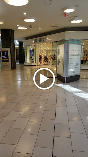 Clothing Store «Forever 21», reviews and photos, 5065 Main St, Trumbull, CT 06611, USA