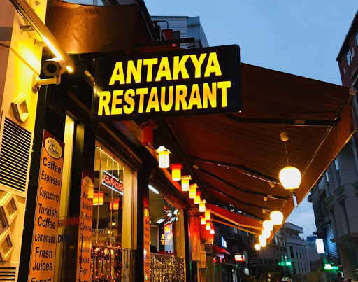 Different restaurants in Istanbul