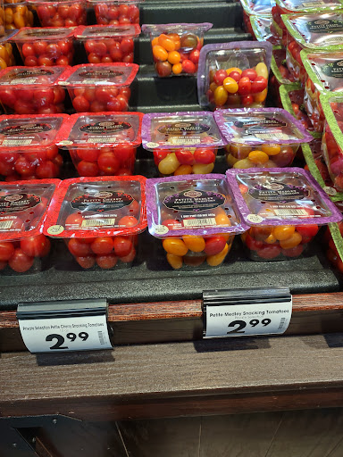 Grocery Store «Kroger», reviews and photos, 2600 Memorial Blvd, Springfield, TN 37172, USA