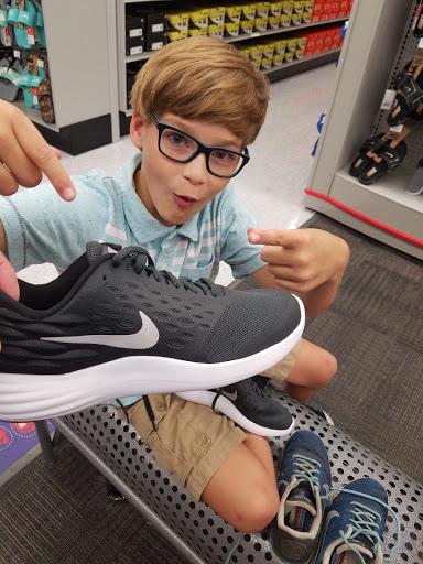 Shopping Mall «Lewis Crossing Shopping Center», reviews and photos, S Amity Rd, Conway, AR 72032, USA