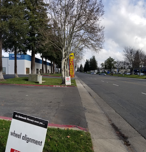 Auto Repair Shop «One Stop Smog & Auto Repair», reviews and photos, 917 N Market Blvd, Sacramento, CA 95834, USA