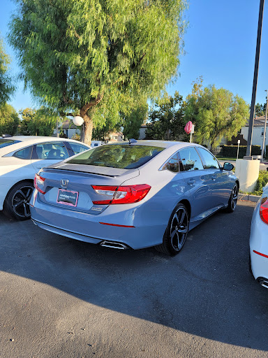Honda Dealer «AutoNation Honda Valencia», reviews and photos, 23551 Magic Mountain Pkwy, Valencia, CA 91355, USA