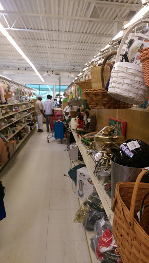 Thrift Store «Valley Thrift Store», reviews and photos, 1717 Woodman Dr, Kettering, OH 45420, USA