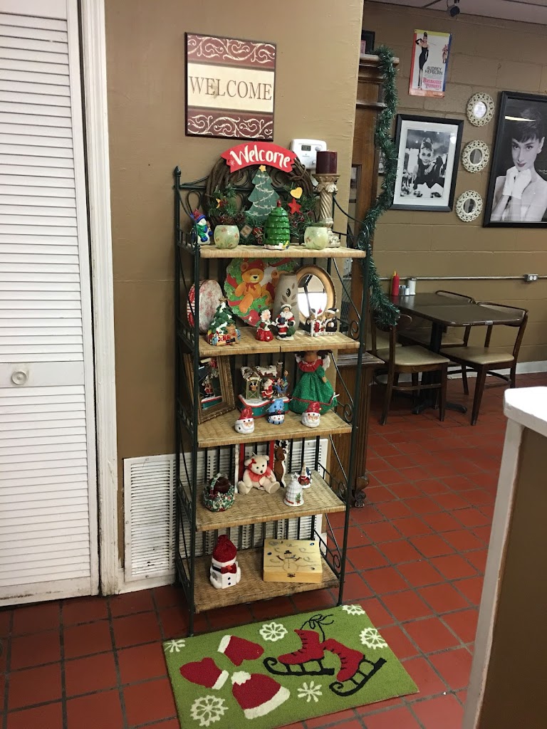 Tiffany's Kitchen 30122