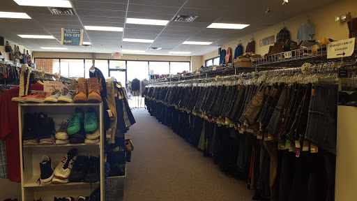 Used Clothing Store «Cillies Clothing», reviews and photos, 3636 Dallas Hwy # 201, Marietta, GA 30064, USA