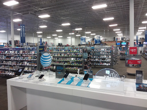 Electronics Store «Best Buy», reviews and photos, 3055 SW Cedar Hills Blvd, Beaverton, OR 97005, USA