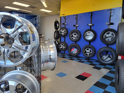 Auto Repair Shop «Buettner Tire Distributors, LLC», reviews and photos, 324 Winchester Ave, Martinsburg, WV 25401, USA