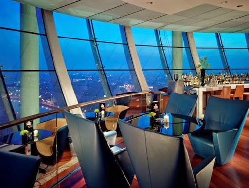 Romantic dinners with views in Moscow