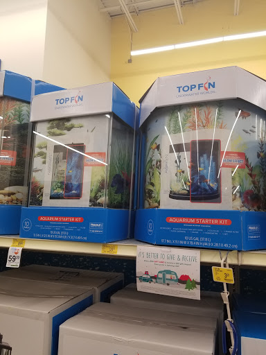 Pet Supply Store «PetSmart», reviews and photos, 1520 Pleasant Valley Rd, Manchester, CT 06042, USA