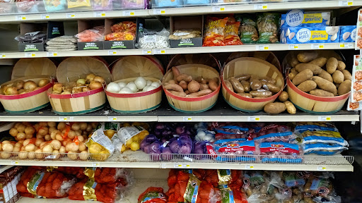 Grocery Store «Harvest Supermarket - New Castle, Indiana», reviews and photos, 1712 Broad St, New Castle, IN 47362, USA