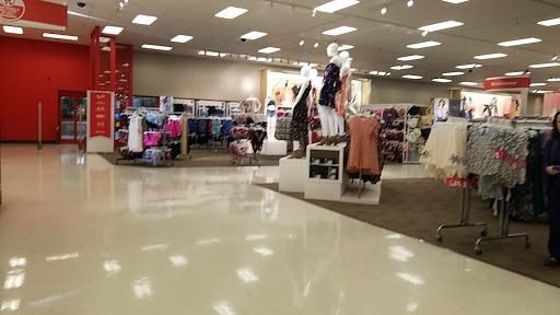 Department Store «Target», reviews and photos, 2070 Sam Rittenberg Blvd, Charleston, SC 29407, USA