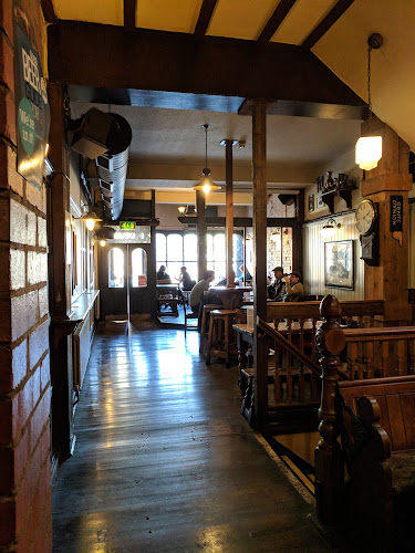 Rummer Tavern - Pub