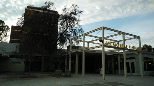 Book Store «UC Davis Stores», reviews and photos, 1 Shields Ave, Davis, CA 95616, USA