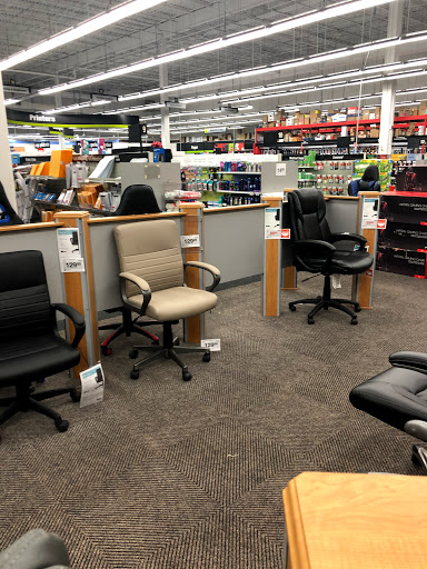 Office Supply Store «Staples», reviews and photos, 9230 Old Keene Mill Rd, Burke, VA 22015, USA