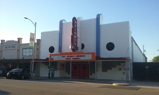 Live Music Venue «The Heights Theater», reviews and photos, 339 W 19th St, Houston, TX 77008, USA