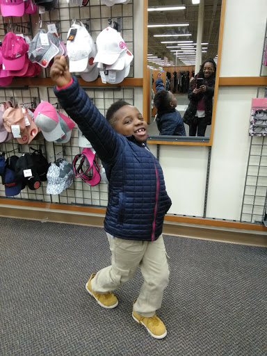 Shopping Mall «Seaview Square Shopping Center», reviews and photos, 1000 NJ-66, Ocean Township, NJ 07712, USA