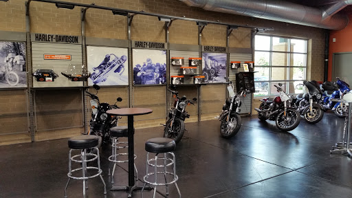 Harley-Davidson Dealer «Chicago Harley-Davidson», reviews and photos, 2929 Patriot Blvd, Glenview, IL 60026, USA