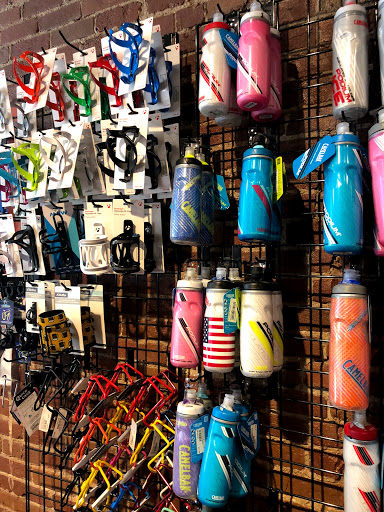 Bicycle Store «Xtreme Wheels Bike and Sport», reviews and photos, 33 S Main St, Council Bluffs, IA 51503, USA