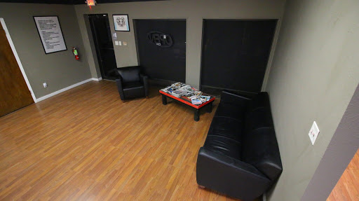 Tattoo Shop «Pens and Needles Tattoo Studio», reviews and photos, 1314 Airline Dr, Bossier City, LA 71112, USA