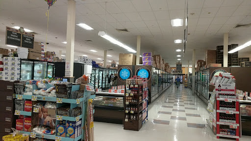 Grocery Store «ShopRite of Plainview - Woodbury Rd», reviews and photos, 444 Woodbury Rd, Plainview, NY 11803, USA