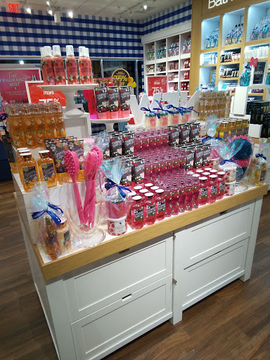 Beauty Supply Store «Bath & Body Works», reviews and photos, 34986 Midway Outlet Dr, Rehoboth Beach, DE 19971, USA