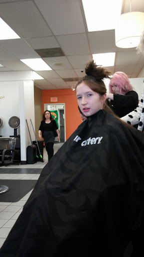 Hair Salon «Hair Cuttery», reviews and photos, 1020 Beards Hill Rd Ste D, Aberdeen, MD 21001, USA