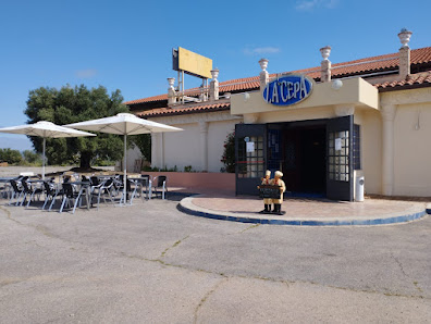 Bar restaurante & hostal en cenicero - La Cepa N-232, km 432, 26350 Cenicero, La Rioja, España