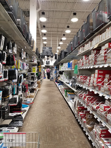 Computer Store «Micro Center», reviews and photos, 655 Merrick Ave, Westbury, NY 11590, USA