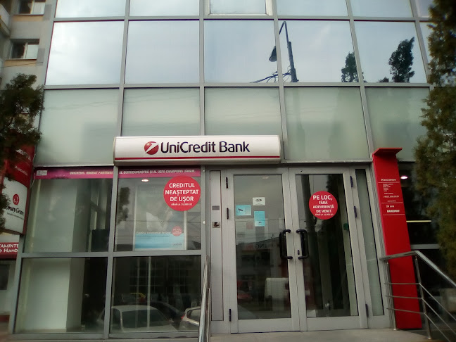 Comentarii opinii despre UniCredit Bank