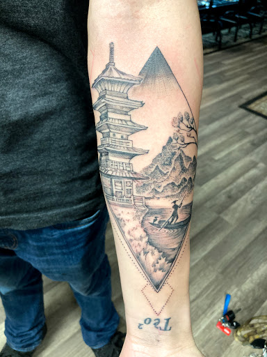 Explore design mac miller tattoo ideas, creative tattoo ideas in Newington, available at 917ink Tattoo