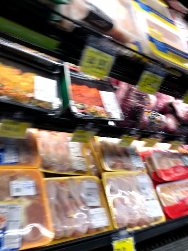 Grocery Store «Grocery Outlet Bargain Market», reviews and photos, 12010 San Pablo Ave, Richmond, CA 94805, USA