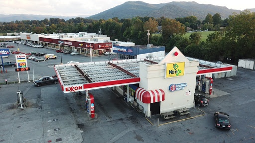 Convenience Store «One-Stop Convenience Store», reviews and photos, 1912 S Roan St, Johnson City, TN 37601, USA