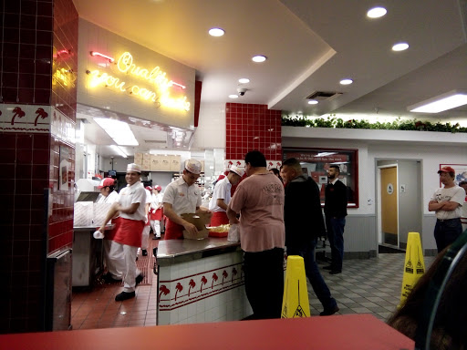 Shopping Mall «Pinole Vista Shopping Center», reviews and photos, 1440 Fitzgerald Dr, Pinole, CA 94564, USA