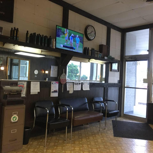 Barber Shop «West Plaza Barber Shop», reviews and photos, 1911 W Galena Blvd, Aurora, IL 60506, USA