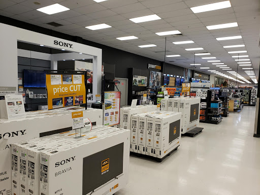 Department Store «Fort Campbell Main Exchange», reviews and photos, 2840 Bastogne Ave, Fort Campbell, KY 42223, USA