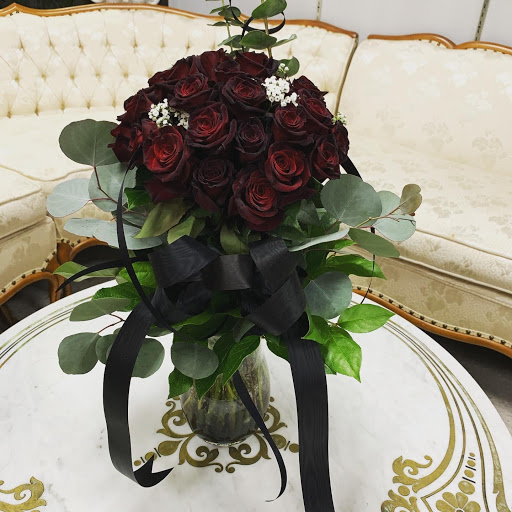 Florist «Golf Flower & Gifts», reviews and photos, 7909 Golf Rd, Morton Grove, IL 60053, USA