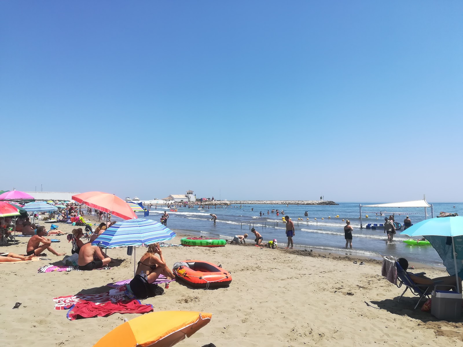 Fotografija Plaža Cabopino udobje območja