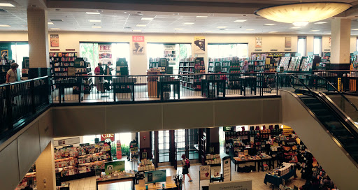Book Store «Barnes & Noble», reviews and photos, 2051 N Federal Hwy, Fort Lauderdale, FL 33305, USA