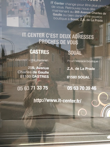 It center store à Castres