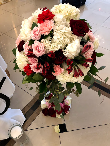 Florist «Ultima Florals», reviews and photos, 81-02 37th Ave, Jackson Heights, NY 11372, USA