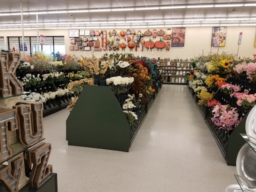 Craft Store «Hobby Lobby», reviews and photos, 375 Amherst St, Nashua, NH 03063, USA