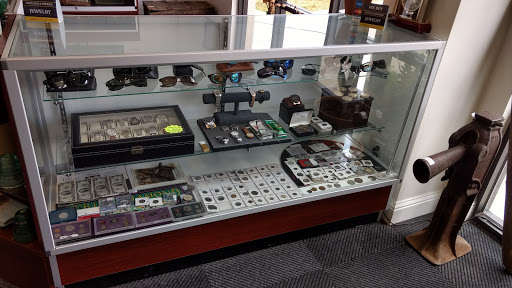 Pawn Shop «Triple Diamond Pawn and Jewelry», reviews and photos, 7401 Washington Ave, Ocean Springs, MS 39564, USA