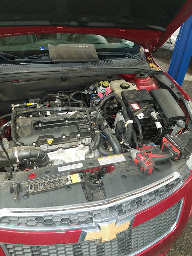 Auto Repair Shop «Creech Import Repair, Inc.», reviews and photos, 1818 St Albans Dr #106, Raleigh, NC 27609, USA