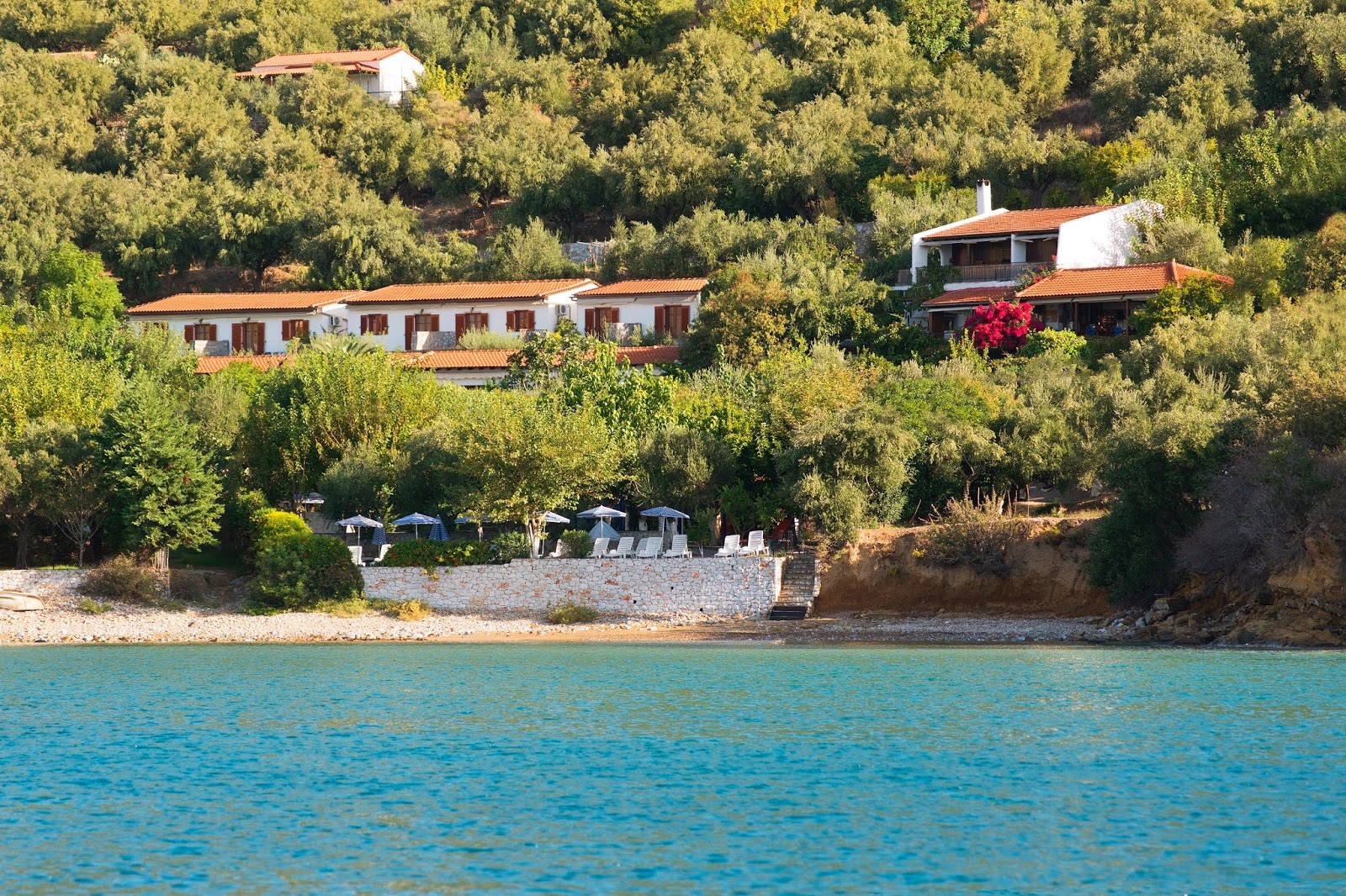 Photo de Paralia Kotrona II avec caillou gris de surface