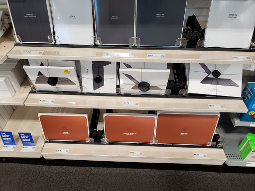 Computer shops electronic equipment in Nashville